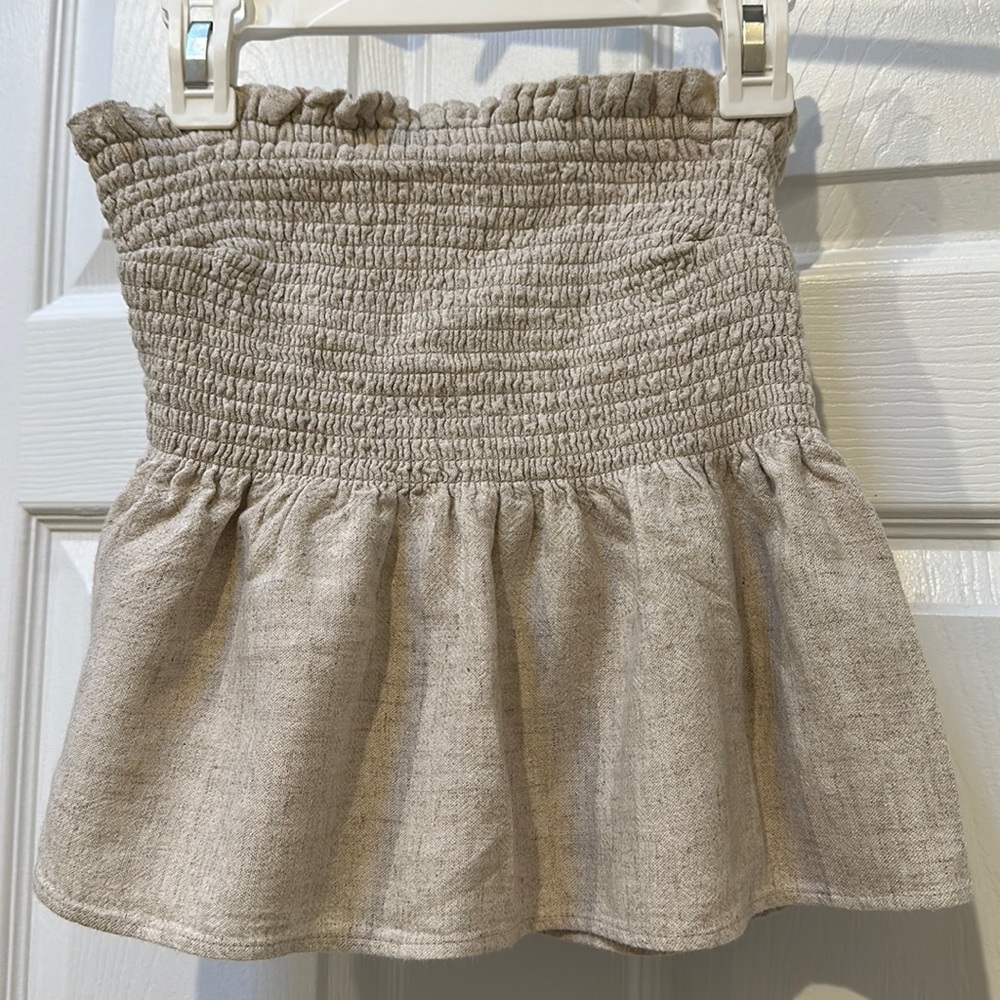 Beige Crop